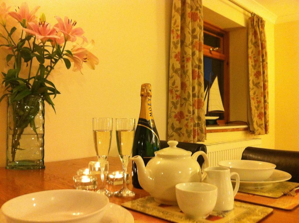Clan Cottages أوبان الغرفة الصورة